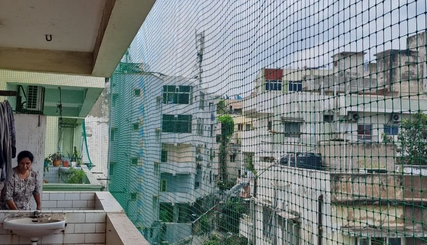 Balcony Pigeon Safety Net